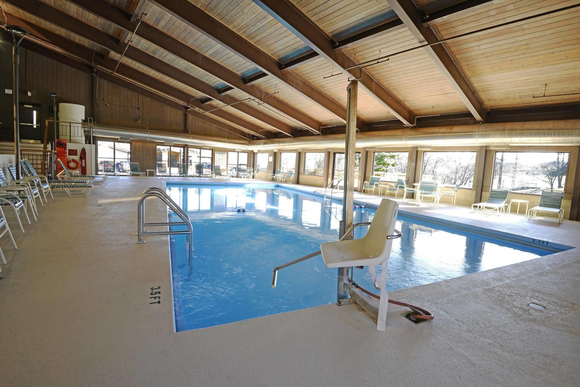 Lake Cumberland State Resort Park Jamestown Extérieur photo